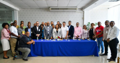 Edeeste dispone acciones para mejorar servicio a comunitarios de Santo Domingo Este
